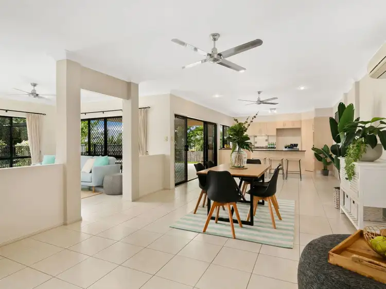 10 Morwong Close, Kanimbla QLD 4870