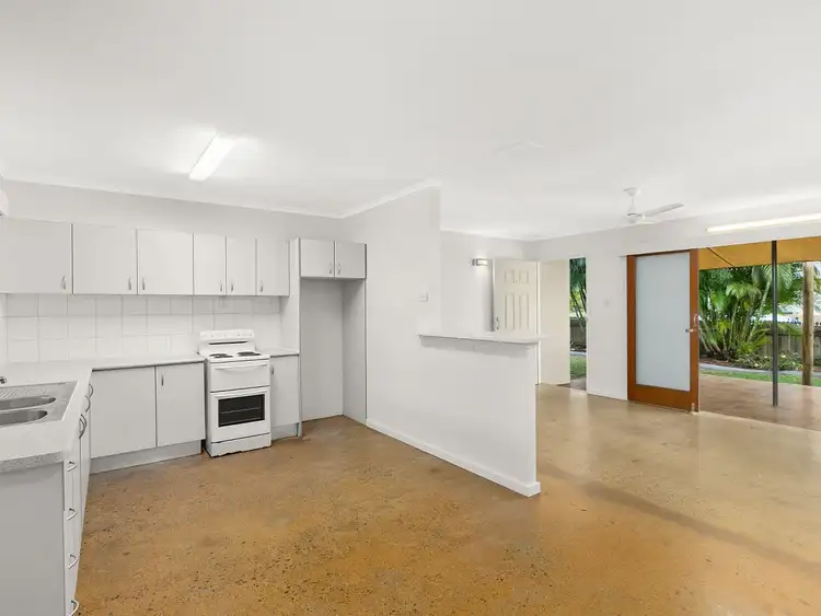 Third view of Homely house listing, 2/432 McCoombe Street, Mooroobool QLD 4870