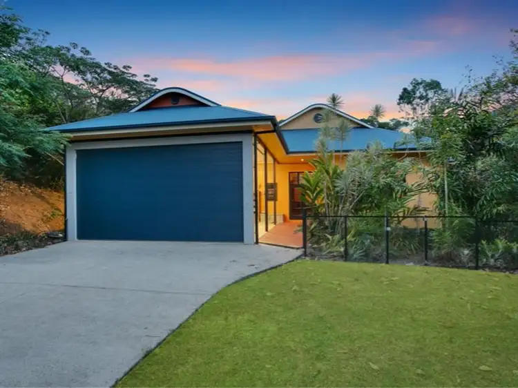 18 Eugenia Crescent, Redlynch QLD 4870