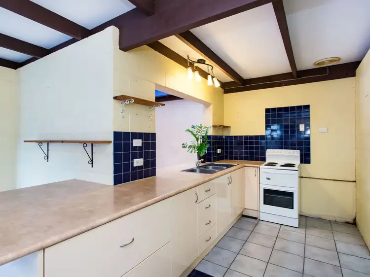 Fifth view of Homely unit listing, 1/107 Oleander Street, Holloways Beach QLD 4878