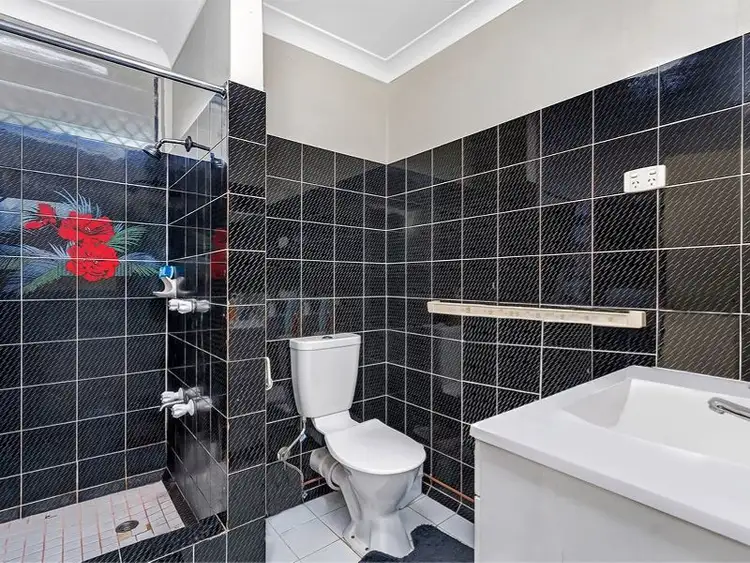 Fourth view of Homely unit listing, 5/324 Sheridan Street, Cairns North QLD 4870