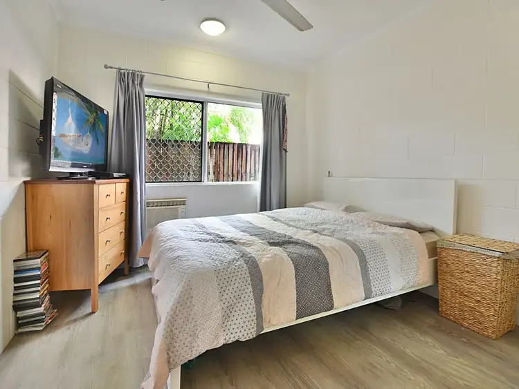 Sixth view of Homely unit listing, 2/20 Springfield Cres, Manoora QLD 4870