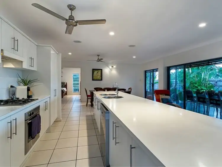 Fifth view of Homely house listing, 2 Bassett Street, Kanimbla QLD 4870
