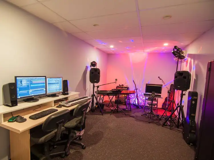 Sixth view of Homely house listing, 9 Idaho Close, White Rock QLD 4868