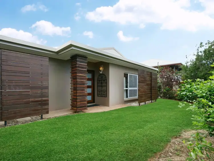 13 Albizia Cl, Redlynch QLD 4870