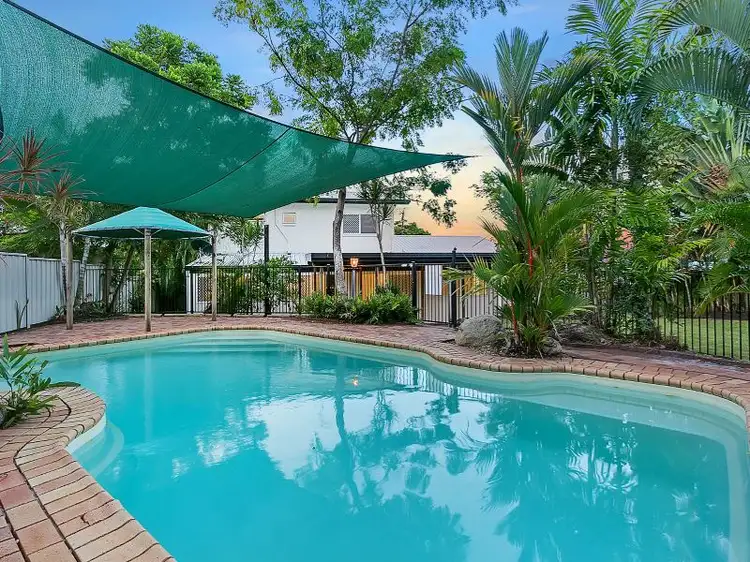11 Shannon Drive, Woree QLD 4868