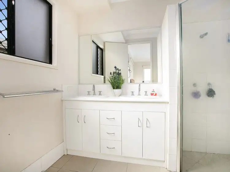 Seventh view of Homely house listing, 3 Nicholson Close, White Rock QLD 4868