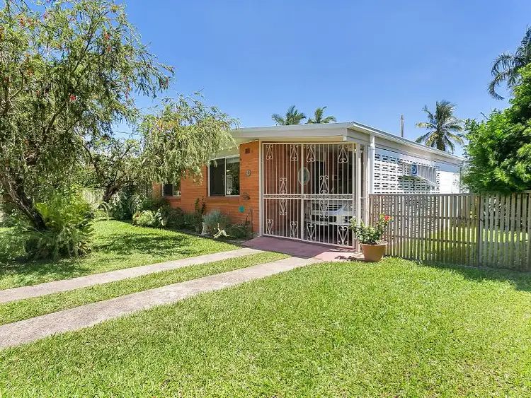 129 Greenslopes Street, Edge Hill QLD 4870