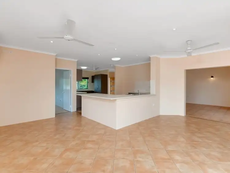 Sixth view of Homely house listing, 8 Humbolt Cl, Edmonton QLD 4869