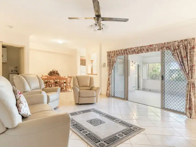 1206/2 Greenslopes Street, Cairns North QLD 4870