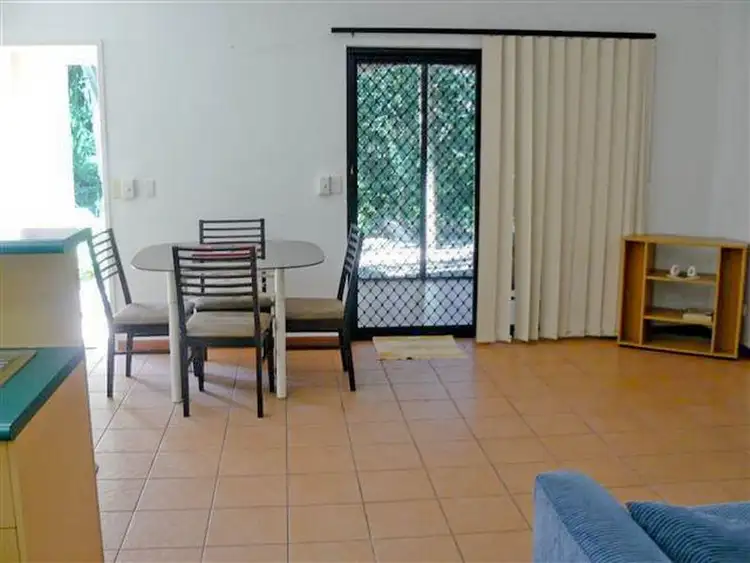 Fourth view of Homely unit listing, 1/353 Severin St, Parramatta Park QLD 4870