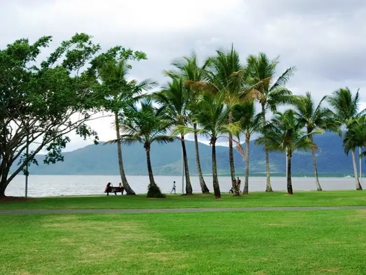 233 Esplanade, Cairns North QLD 4870