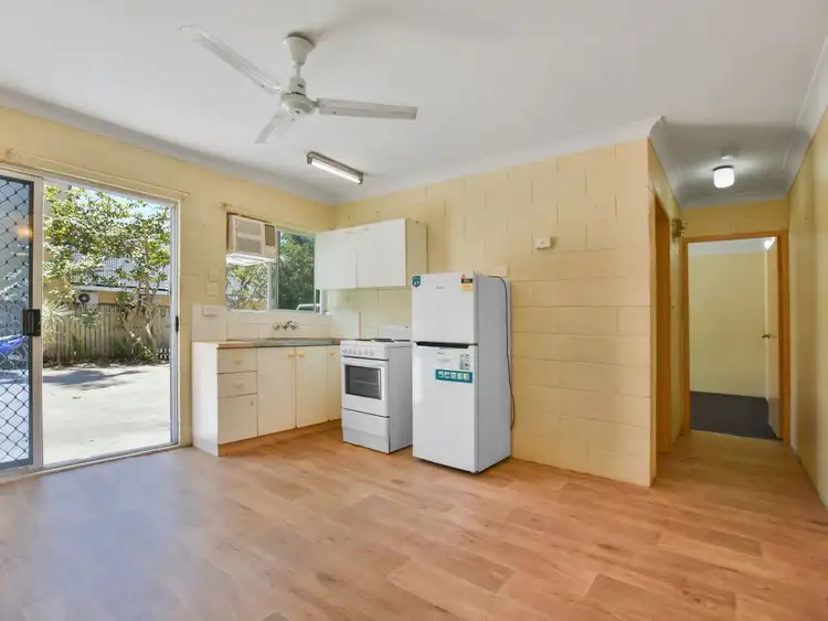 2/324 Sheridan Street, Cairns North QLD 4870