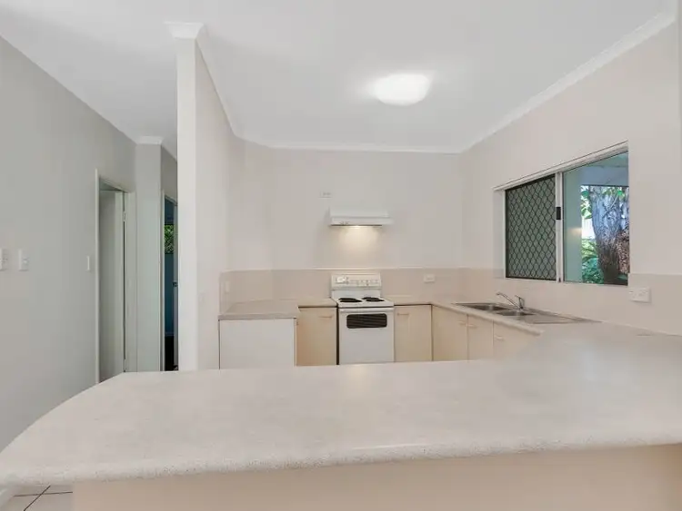 Fifth view of Homely house listing, 2/1 Hollett Close, Manunda QLD 4870