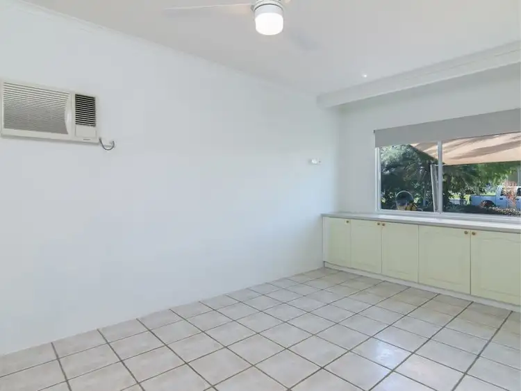 Sixth view of Homely unit listing, 21/2 Lake Placid Road, Caravonica QLD 4878