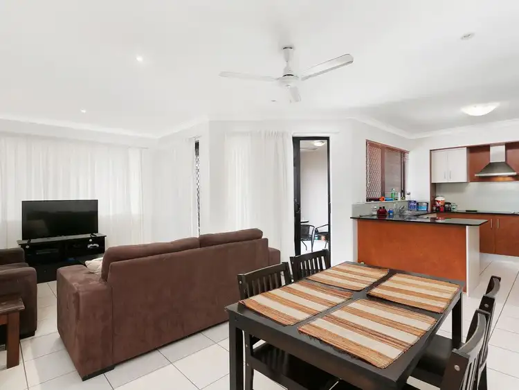 Sixth view of Homely unit listing, 2/19-23 Minnie Street, Parramatta Park QLD 4870
