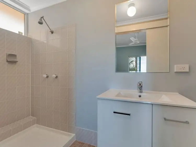 Sixth view of Homely unit listing, 14/1 Chester Court, Manunda QLD 4870