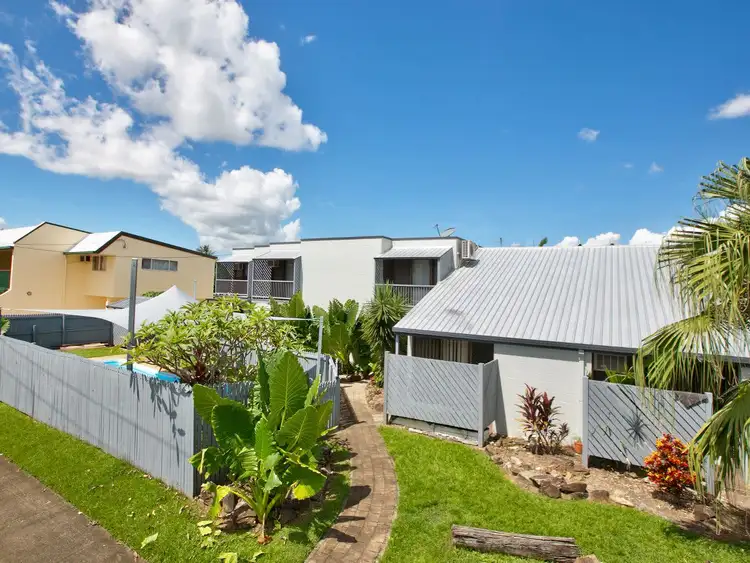 Main view of Homely unit listing, 7/10 Maytown Cl, Manoora QLD 4870