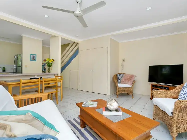 6/77-79 Moore Street, Trinity Beach QLD 4879