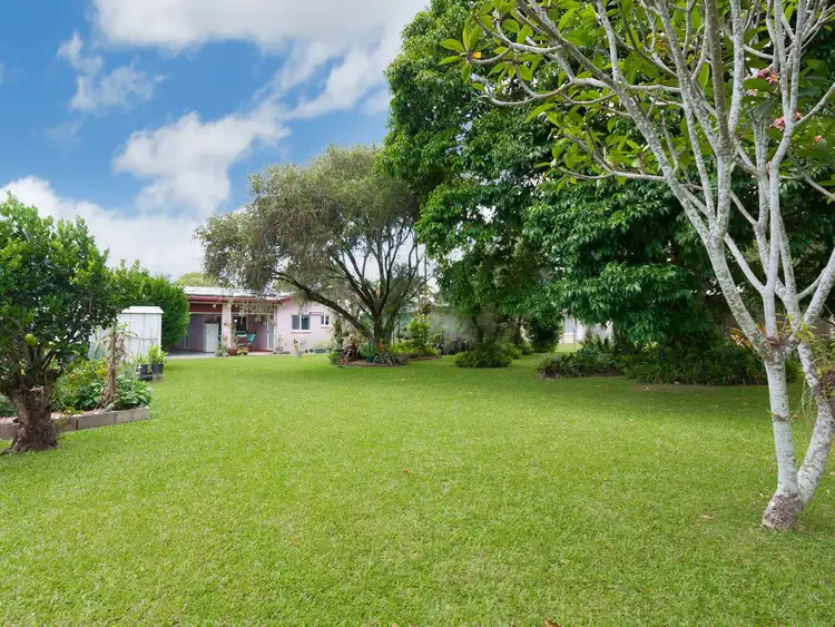 41 Bathurst Drive, Bentley Park QLD 4869