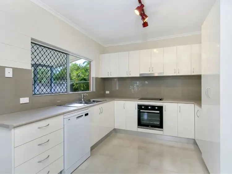 12 Limpet Close, Trinity Beach QLD 4879