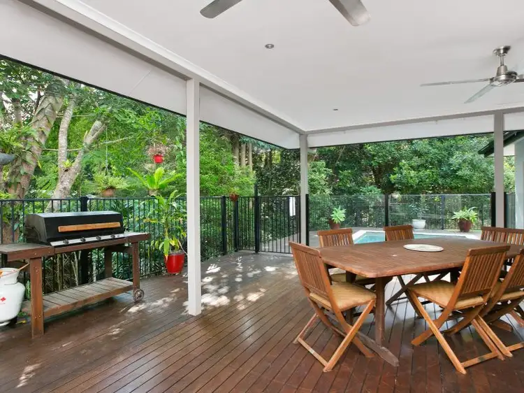 15 Lomandra Close, Redlynch QLD 4870