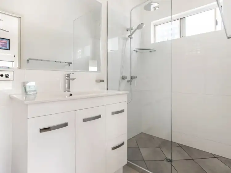 Fourth view of Homely unit listing, 17/35 Greenslopes Street, Manunda QLD 4870