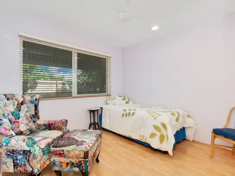 Fifth view of Homely unit listing, 1/1-19 Poinciana Street, Holloways Beach QLD 4878