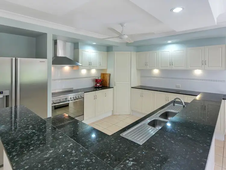 Sixth view of Homely house listing, 2 Whitehaven Court, Clifton Beach QLD 4879