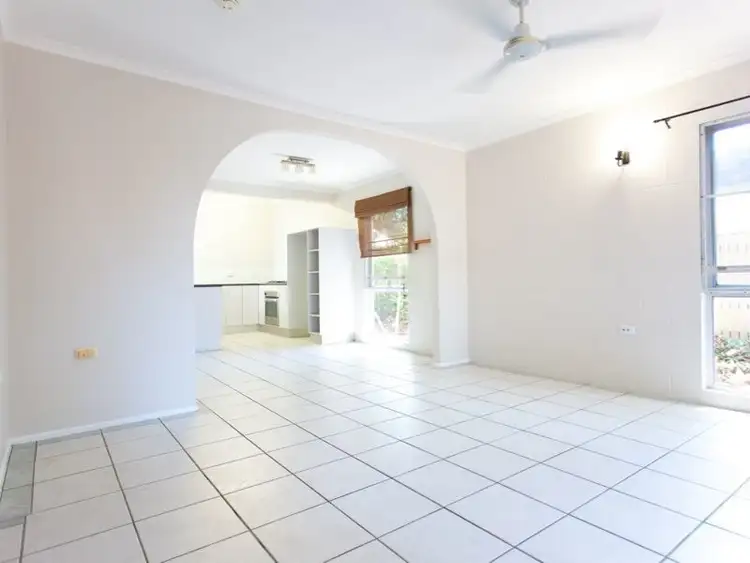 Fifth view of Homely unit listing, 5/21 Bouganvillea St, Holloways Beach QLD 4878