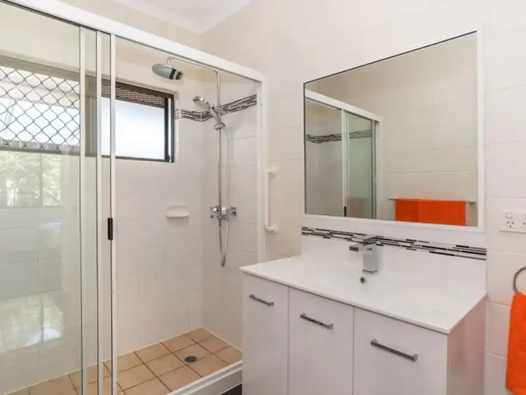 Fourth view of Homely house listing, 2/7 Academy Close, White Rock QLD 4868