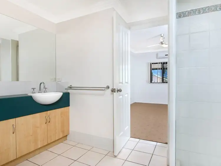 Fifth view of Homely unit listing, 2/106 Moore Street, Trinity Beach QLD 4879