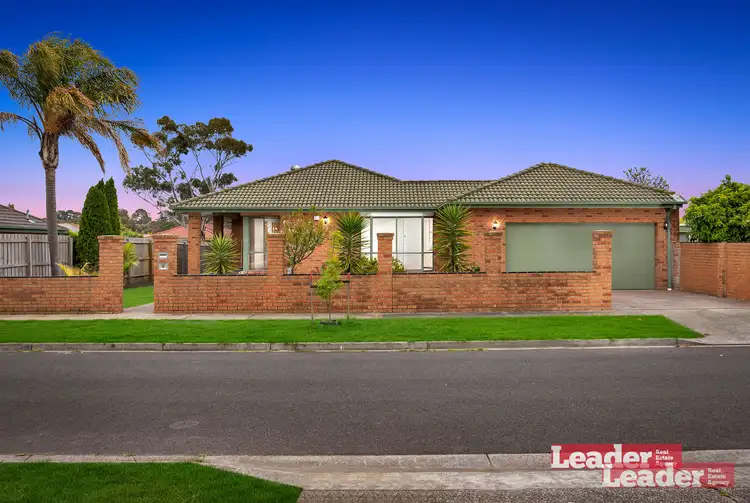 Main view of Homely house listing, 28 Temby Close, Endeavour Hills VIC 3802