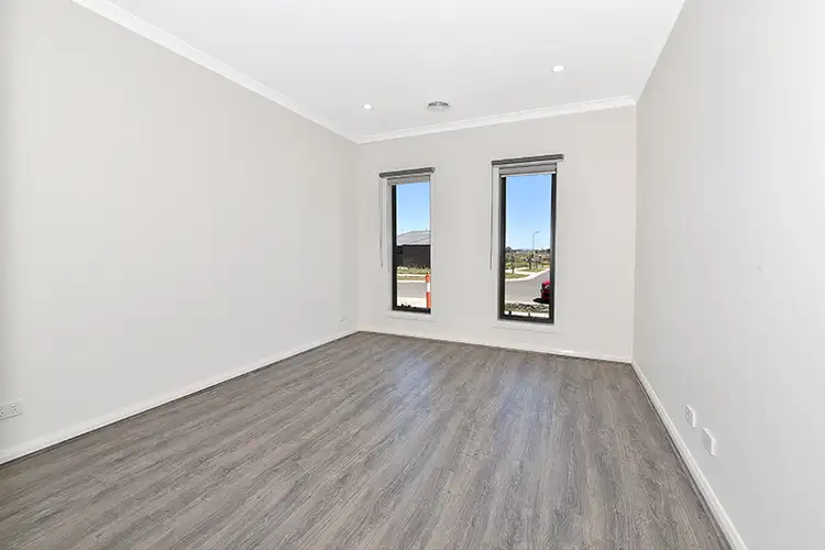 Second view of Homely house listing, 3 Gundagai Circuit, Kalkallo VIC 3064