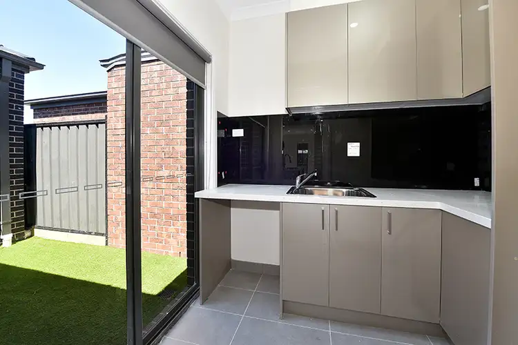 Seventh view of Homely house listing, 3 Gundagai Circuit, Kalkallo VIC 3064
