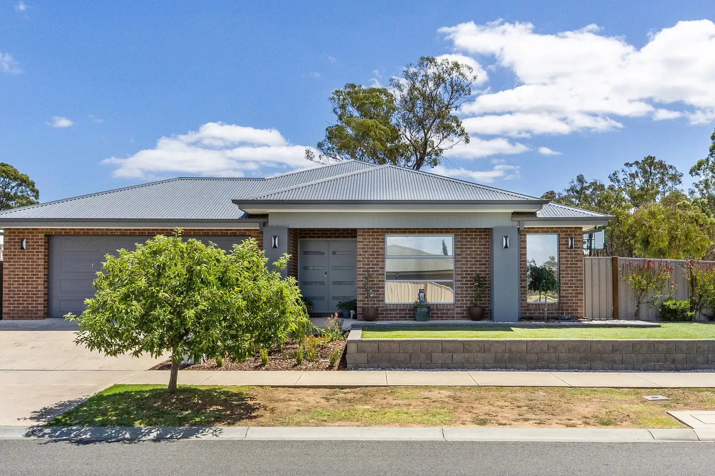Main view of Homely house listing, 1 Bristol Way, Ascot VIC 3551