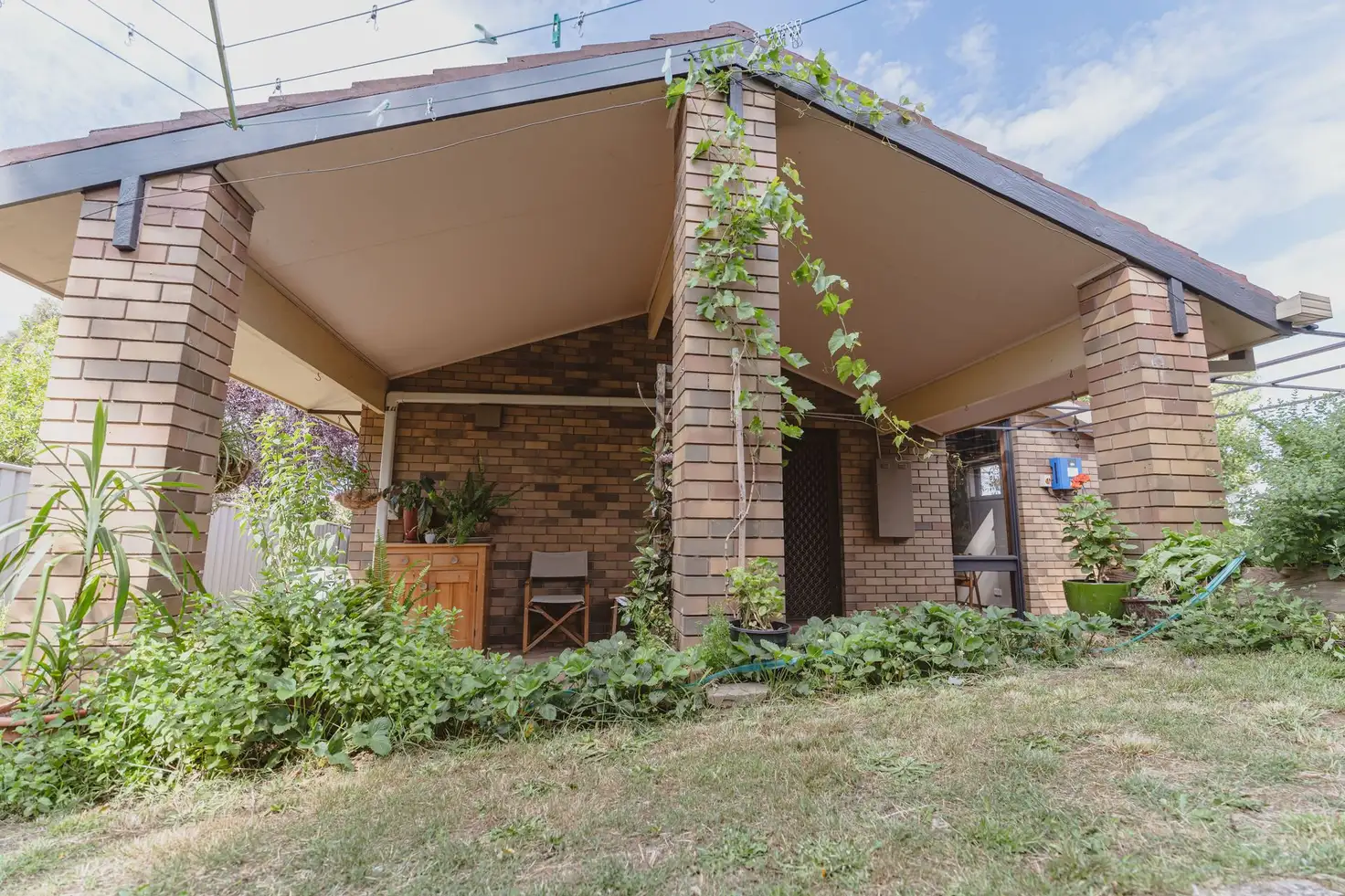 Main view of Homely house listing, 2/4 Kooyong Close, Kennington VIC 3550