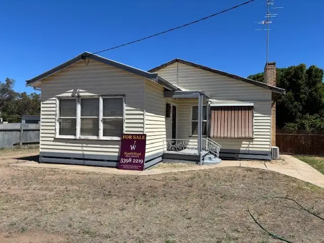 11 Franklin Street, Warracknabeal VIC 3393