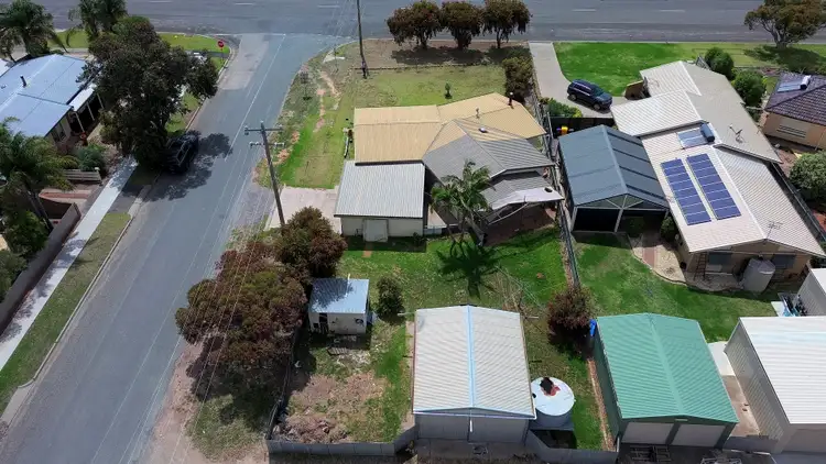 Second view of Homely house listing, 139 Lascelles Street, Hopetoun VIC 3396