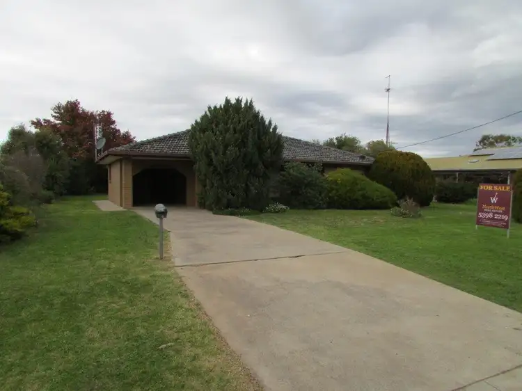 4 Blair Street, Donald VIC 3480