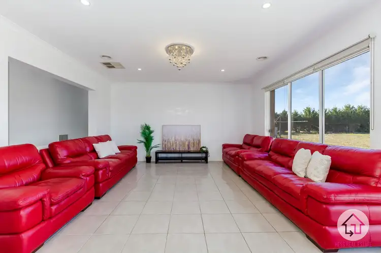 Fifth view of Homely house listing, 24 Cavallo Crescent, Hidden Valley VIC 3756