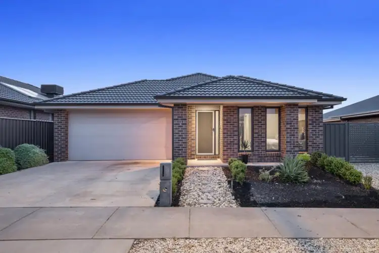 12 Hyatt Road, Huntly VIC 3551