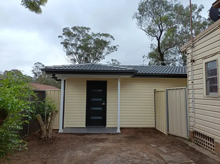 27c lalor, Quakers Hill NSW 2763