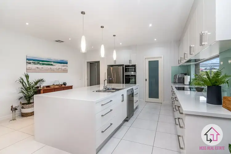 Second view of Homely house listing, 37 Cavallo Crescent, Hidden Valley VIC 3756