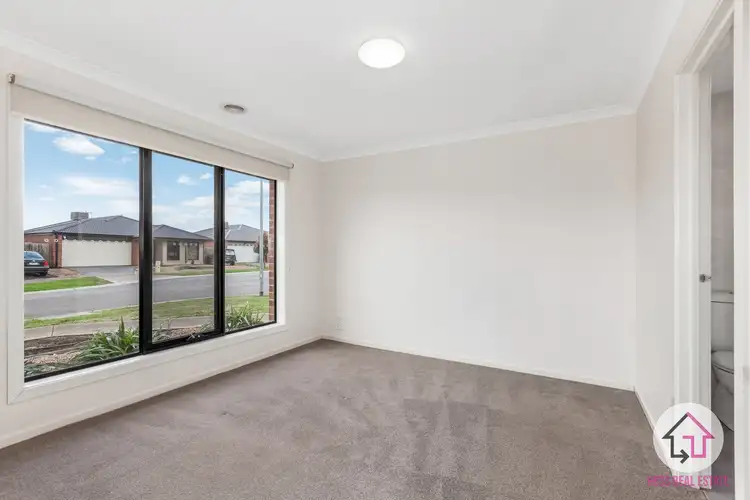 Fifth view of Homely house listing, 8 Tower Court, Wallan VIC 3756