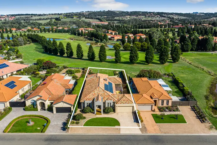 42 St Andrews Close, Hidden Valley VIC 3756