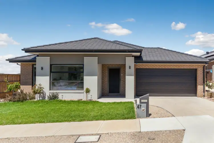 47 Berry Saltbush Drive, Wallan VIC 3756