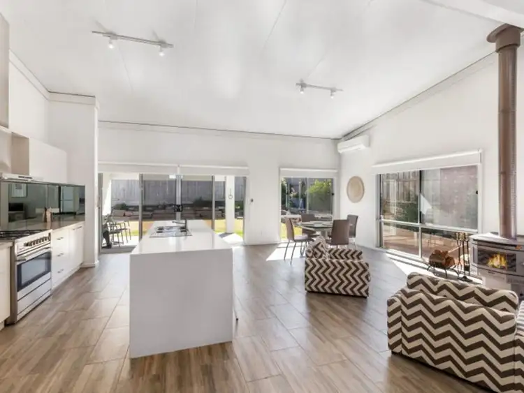 Second view of Homely house listing, 5 Banksia Place, Wallan VIC 3756