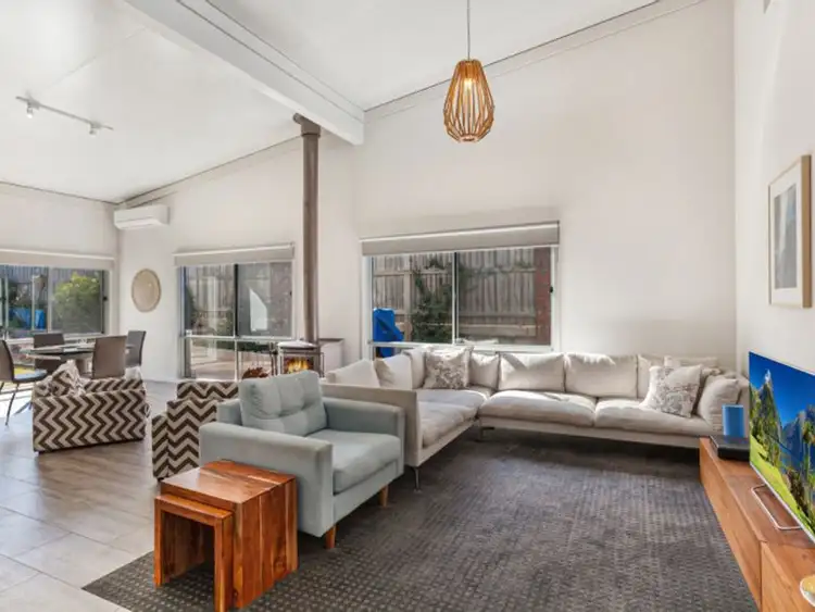 Fifth view of Homely house listing, 5 Banksia Place, Wallan VIC 3756