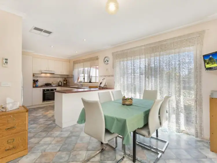 Fifth view of Homely house listing, 2 Lee Court, Kyabram VIC 3620